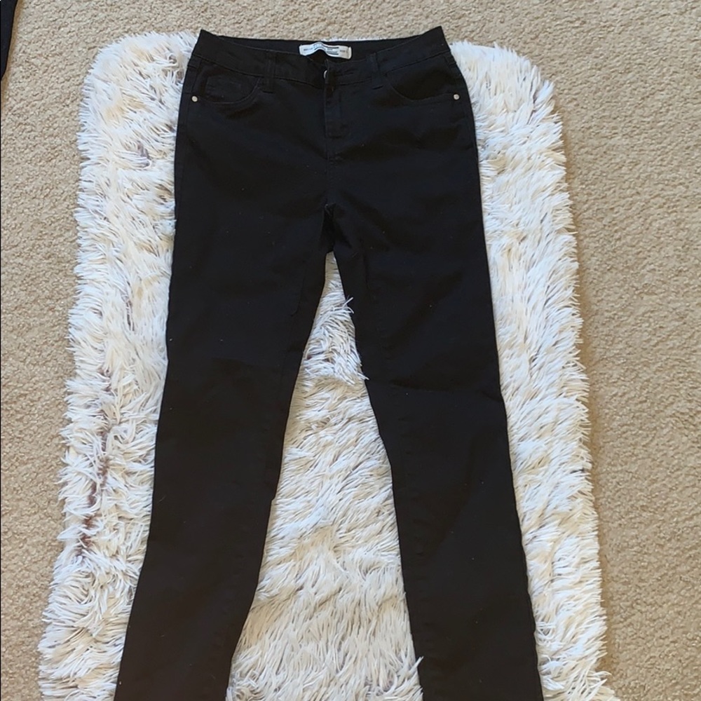 Black skinny jeans
